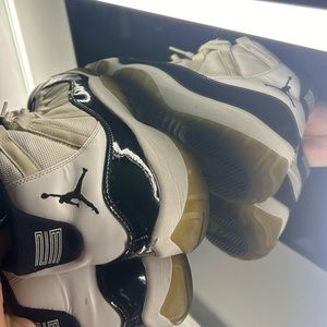 Air Jordan 11 Concord Size 8.5